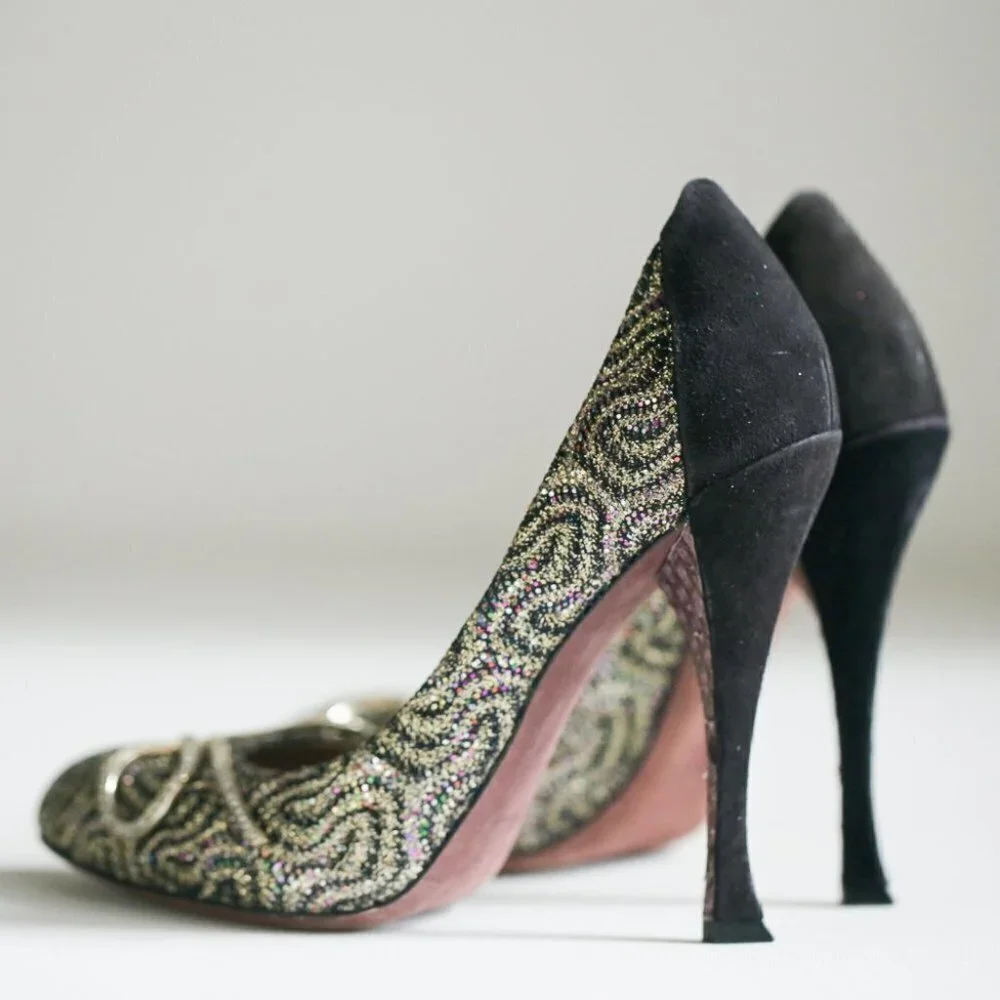 Nina Ricci High-Heel Glitter Black  Suede Pumps